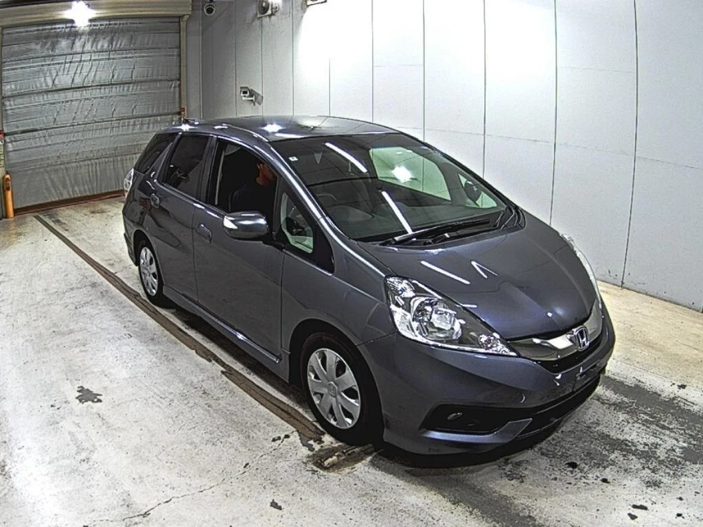 Honda Fit Shuttle GG7 2014